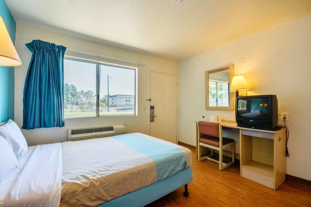 Rodeway Inn 莫比尔提尔曼斯角 外观 照片